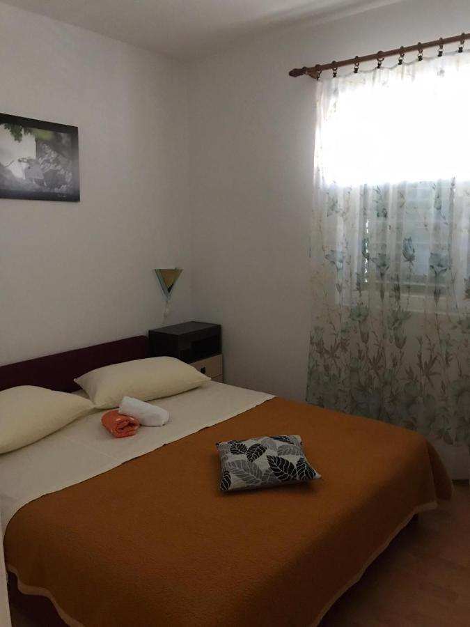 Apartman Covic Makarska Buitenkant foto